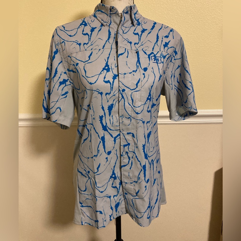 NWT UNDER ARMOUR BLUE SNAP ON SHIRT